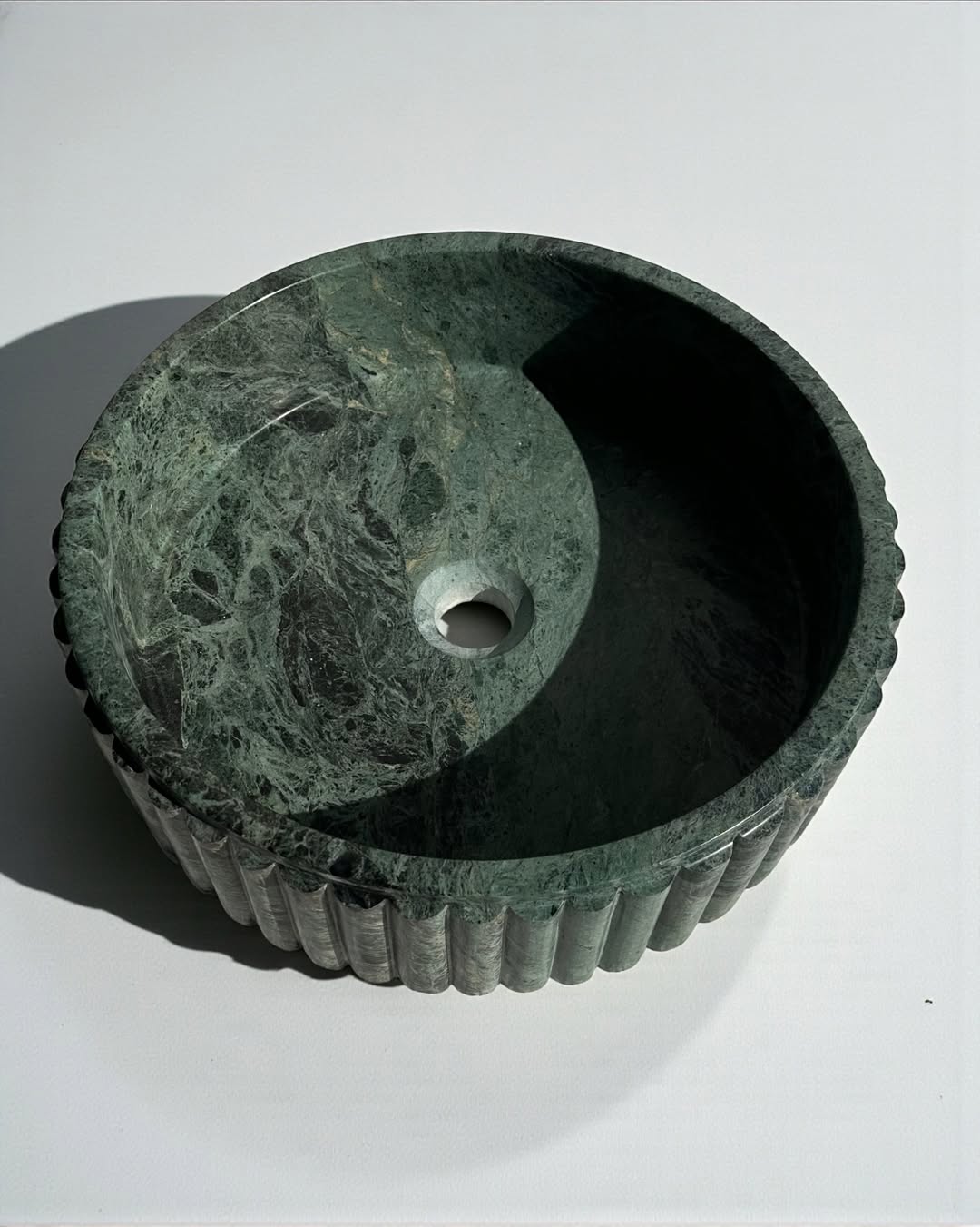 Jungle Green Marble Vessel Sink, Round Fluted Natural Stone Basin