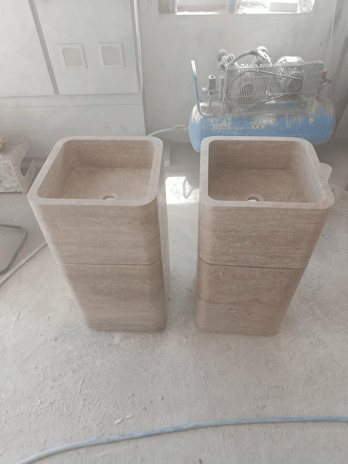 Luxury Travertine Pedestal Sink, Freestanding Natural Stone Basin, 36" Tall