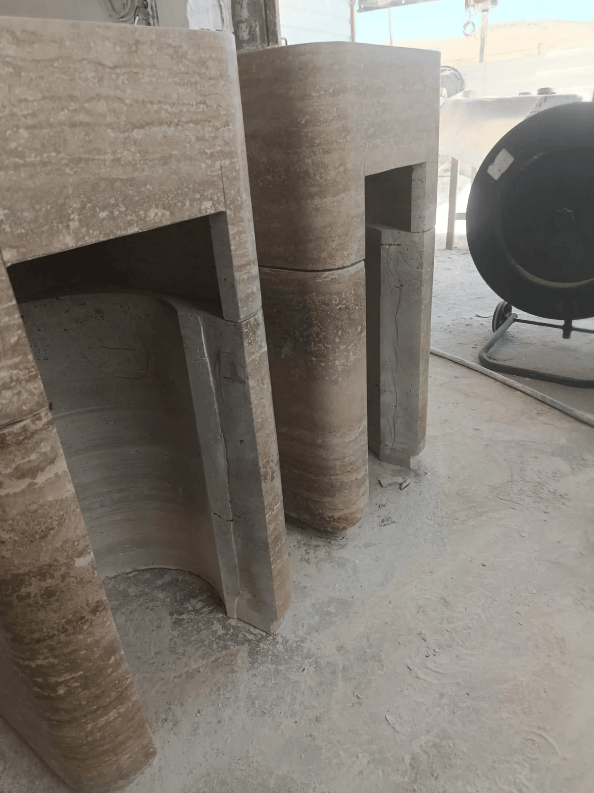 Luxury Travertine Pedestal Sink, Freestanding Natural Stone Basin, 36" Tall