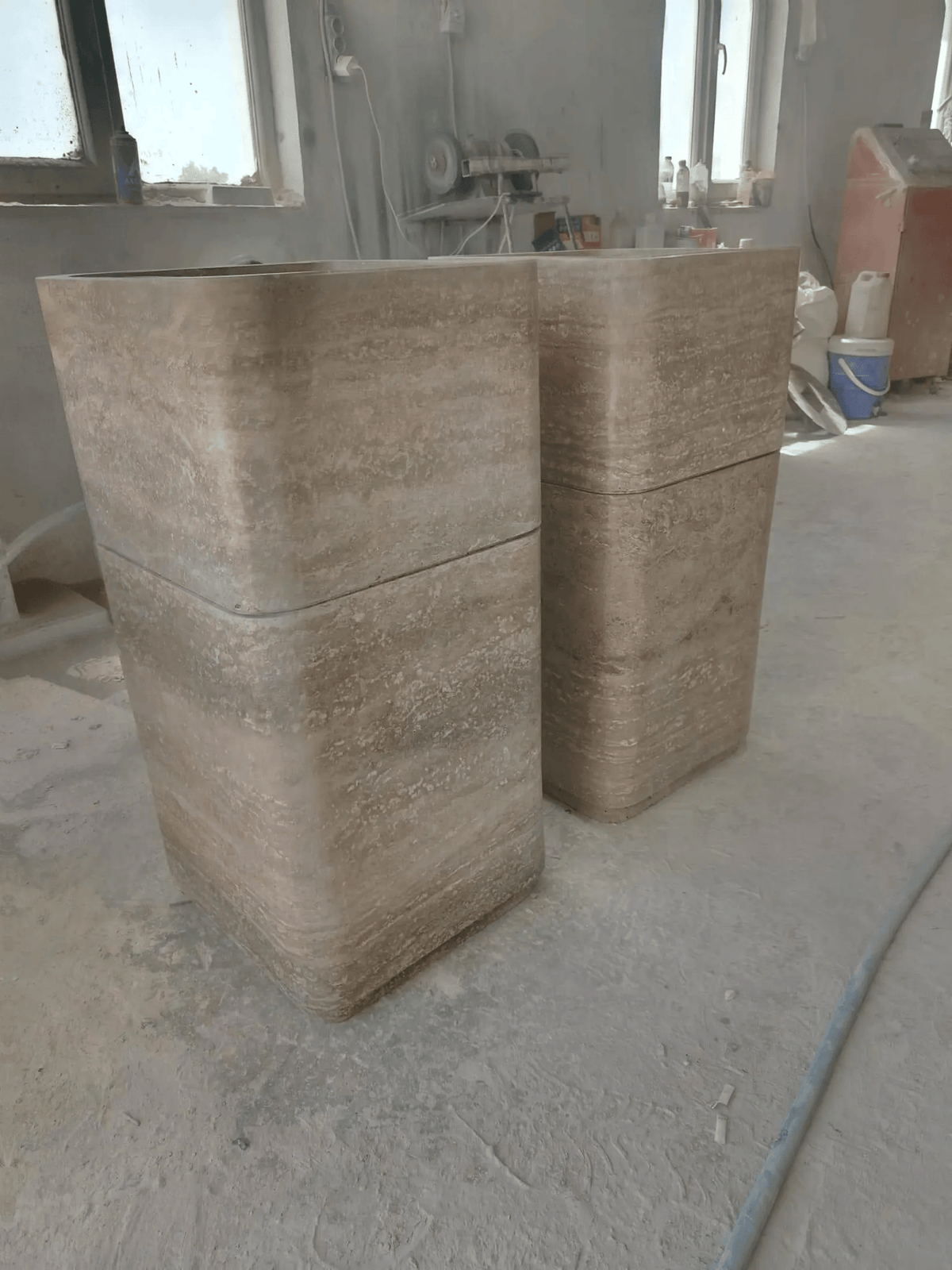 Luxury Travertine Pedestal Sink, Freestanding Natural Stone Basin, 36" Tall